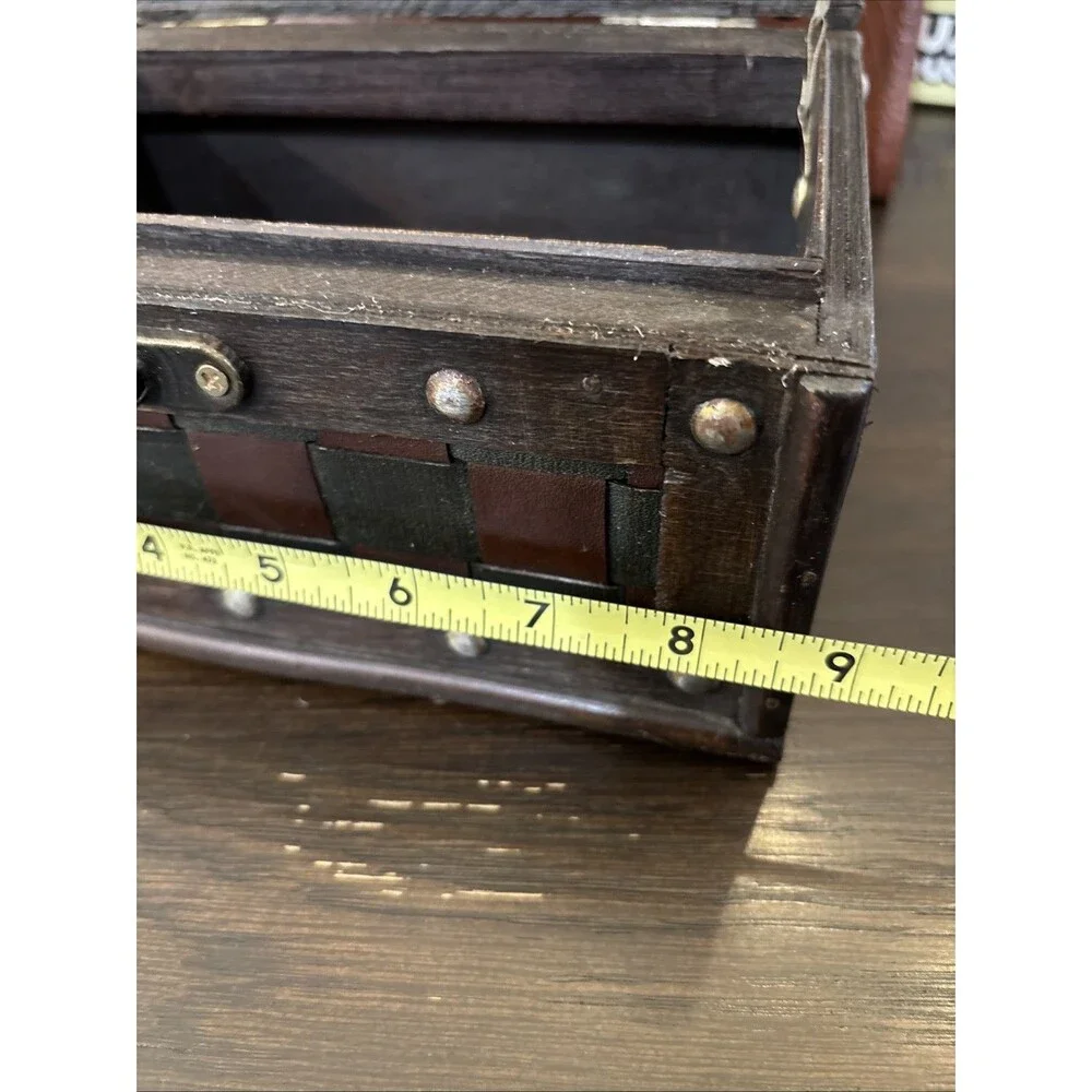Unbranded vintage style
